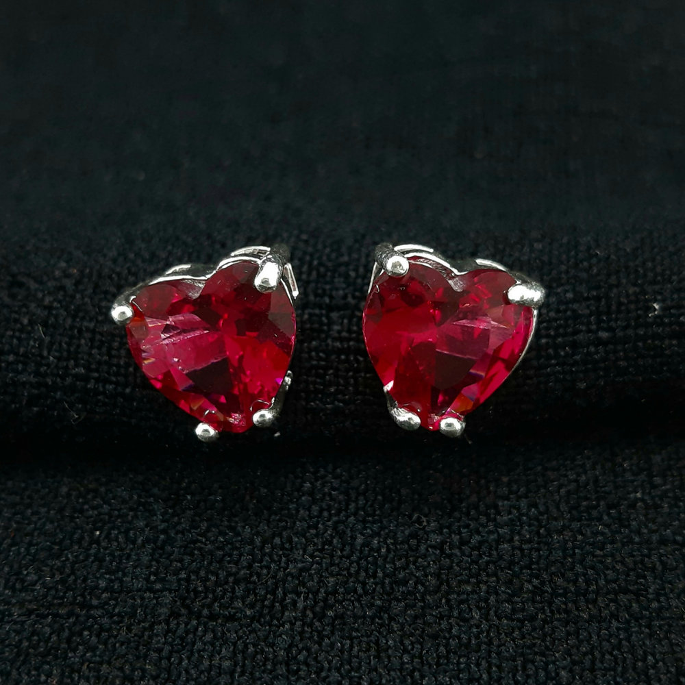 Brinco coração borda vazada - Imagem 5