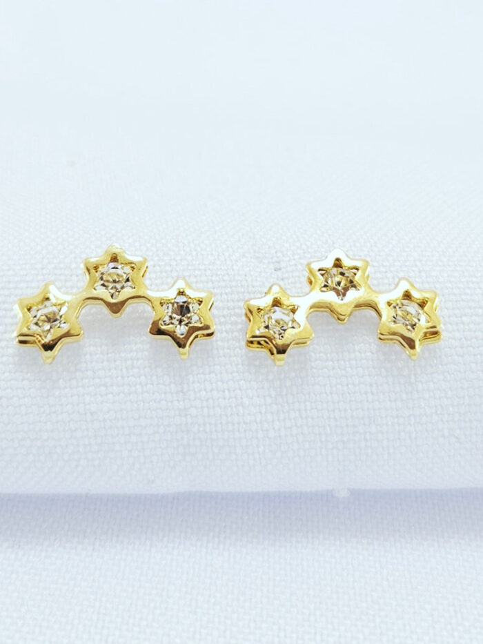 Brinco estrelas borda lisa