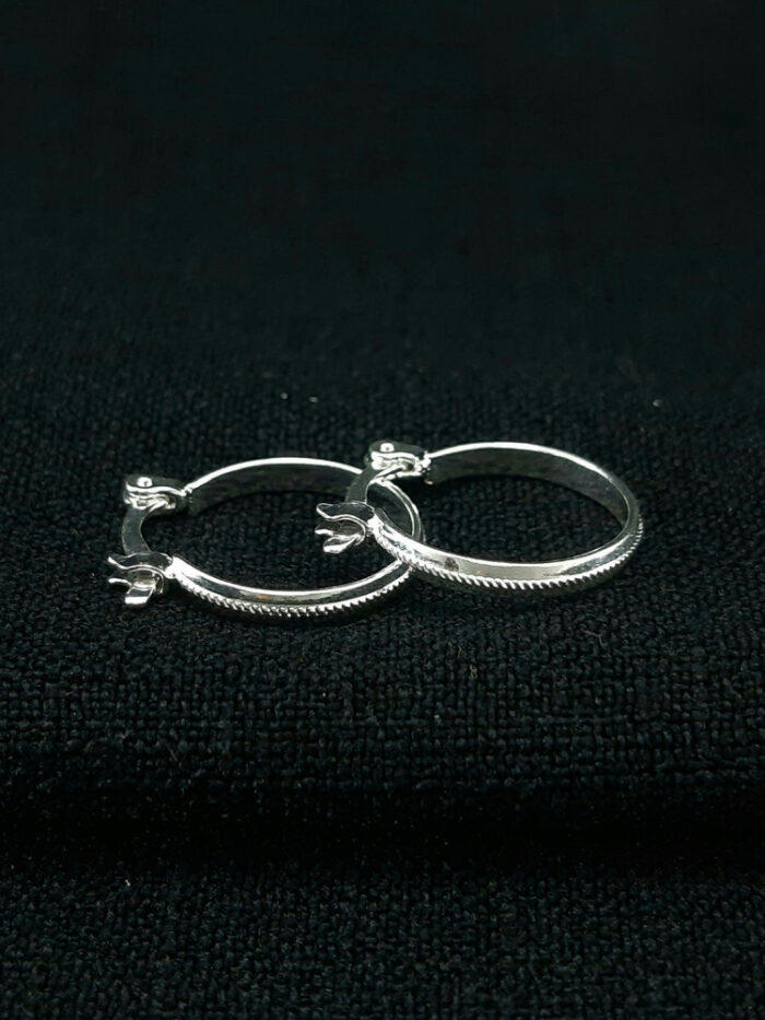 Argolinha fio detalhado IVO PITA