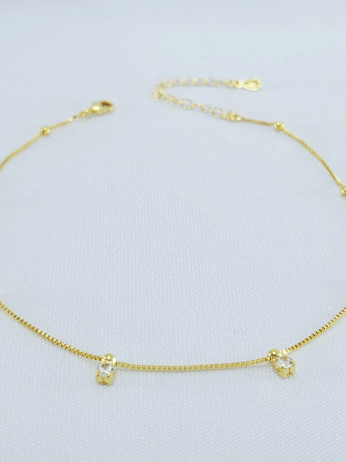 Tornozeleira com bolinhas e pontos de luz quadrado