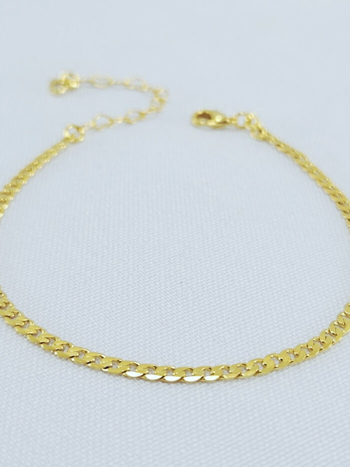 Pulseira piastrine detalhe coração vazado