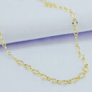 Gargantilha choker elos vazados detalhados