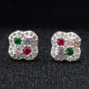 Brinco trevo colorido com borda cravejada