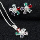 Conjunto flor detalhada pedras coloridas