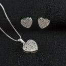 Conjunto coração cravejado em zircônia