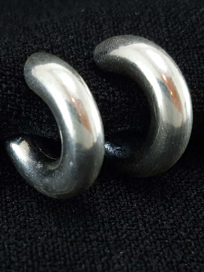 Brinco argolinha boleada