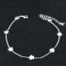 Puseira com flores prateada