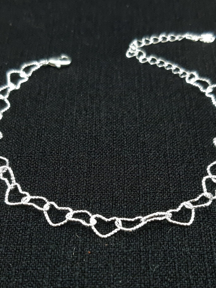 Pulseira elos corações texturizados
