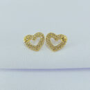 Brinco coração cravejado vazado