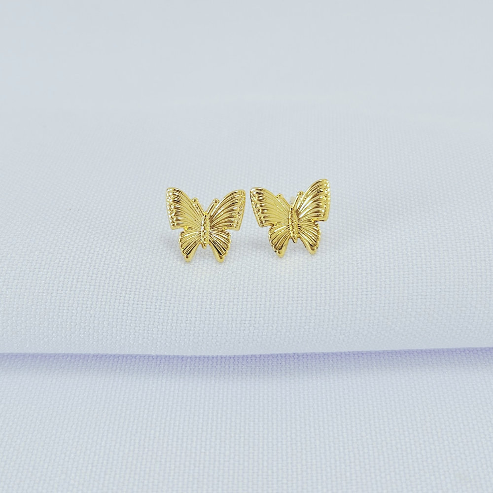 Brinco borboleta detalhada