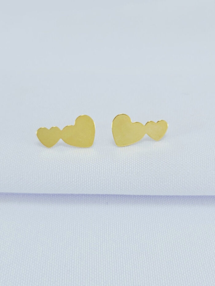 Brinco coração duplo liso