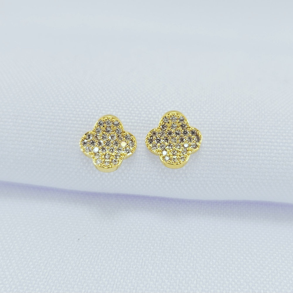 Brinco trevo cravejado