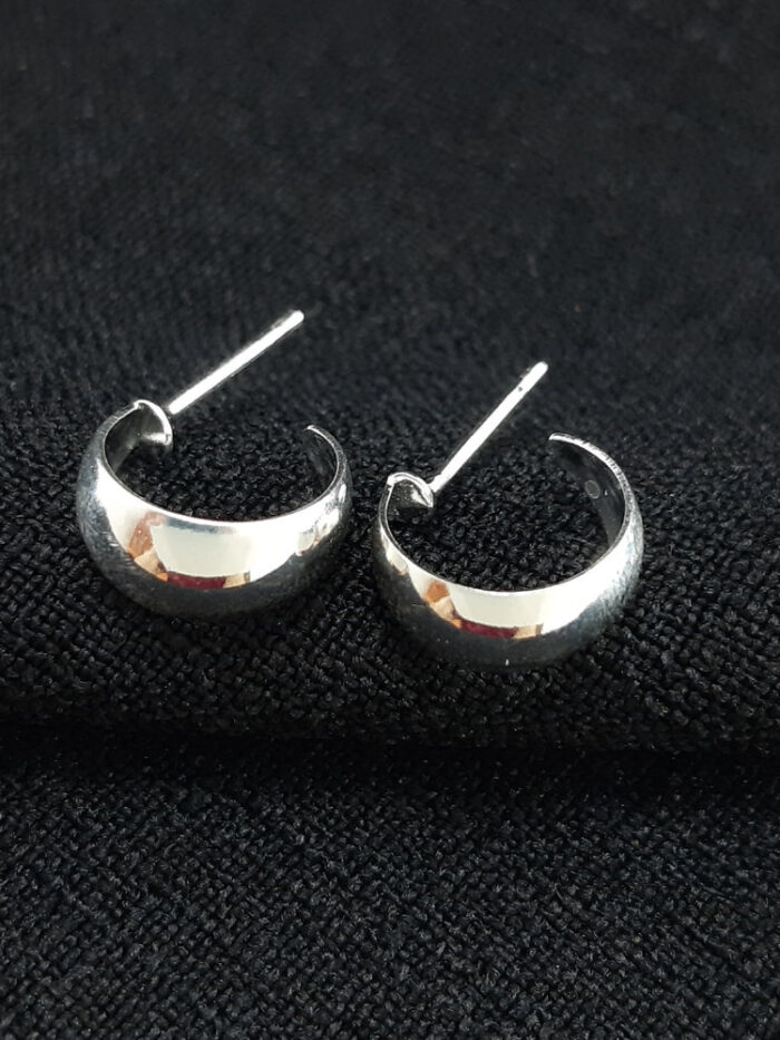 Brinco argolinha lisa