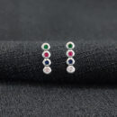 Brinco fio com círculos coloridos