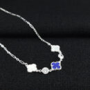 Gargantilha choker trevos com ponto de luz