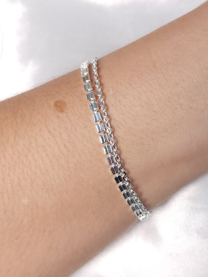 Pulseira dupla elos vazados e quadrados