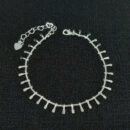 Pulseira detalhe caninho ponta chapeada