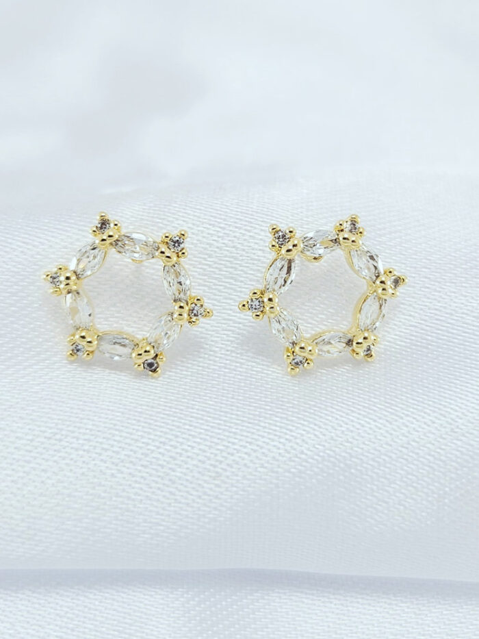 Brinco redondo pedra baguete cristal