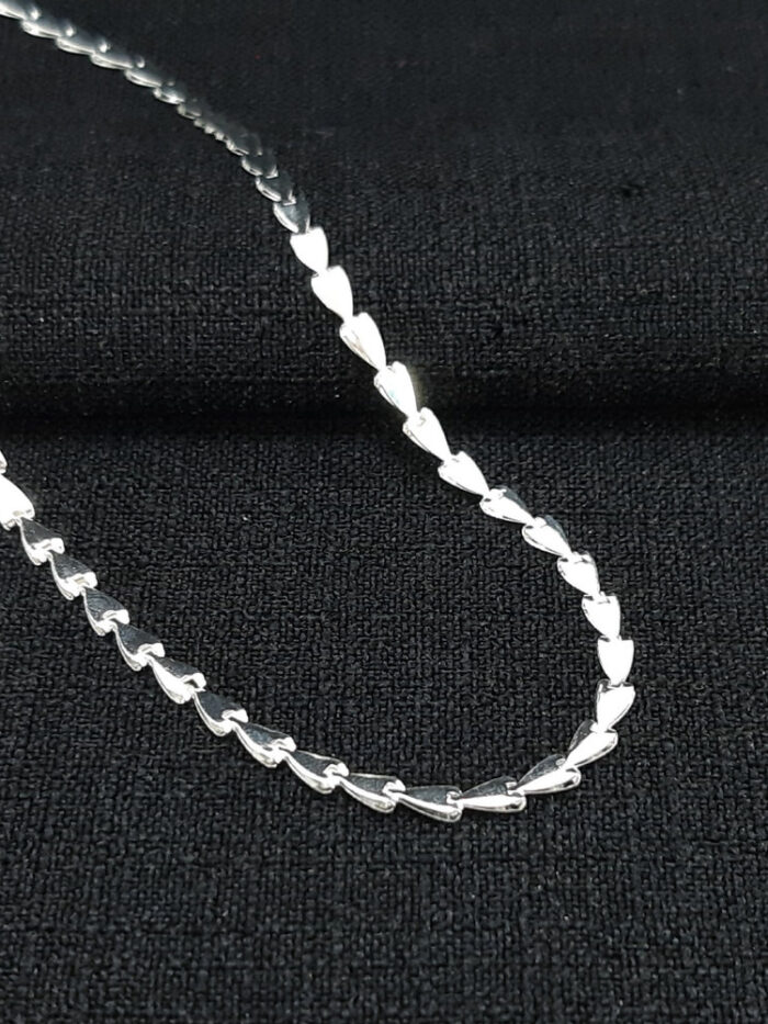 Gargantilha choker elos setas