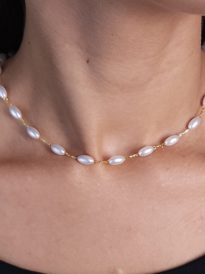 Gargantilha choker pérolas ovais