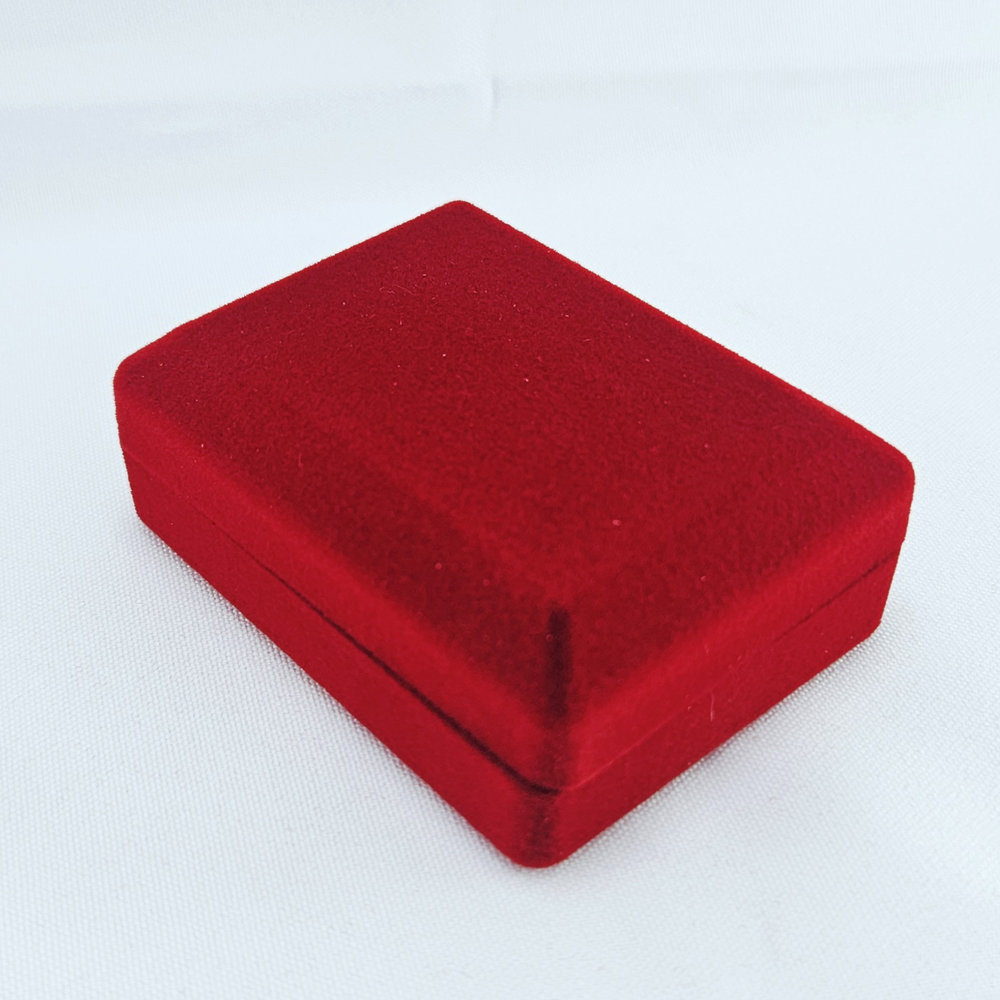 Caixinha para conjunto M vermelho - Imagem 2