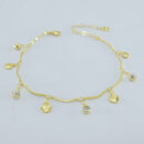 Pulseira caninho com conchas e ponto de luz