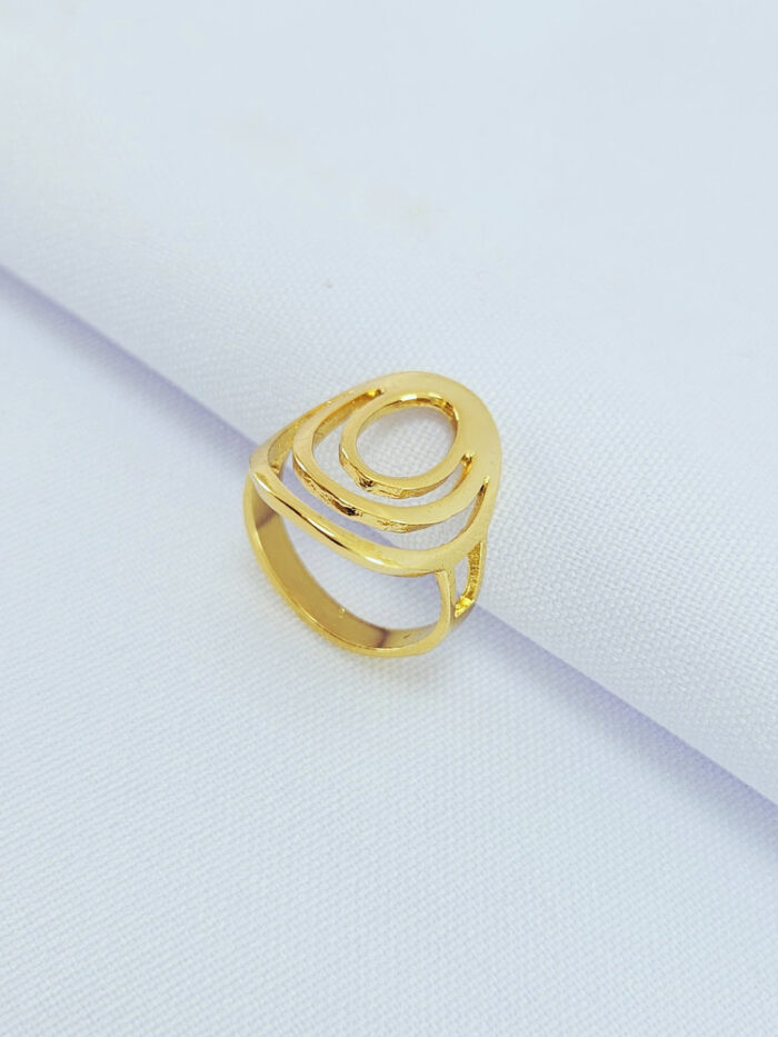 Anel base oval vazado