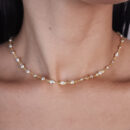 Gargantilha choker elos ovais detalhe em pérolas