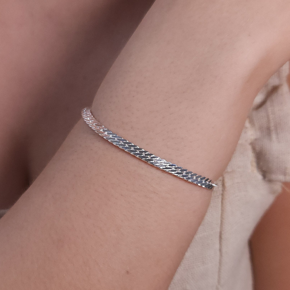 Pulseira elos entrelaçados prateado