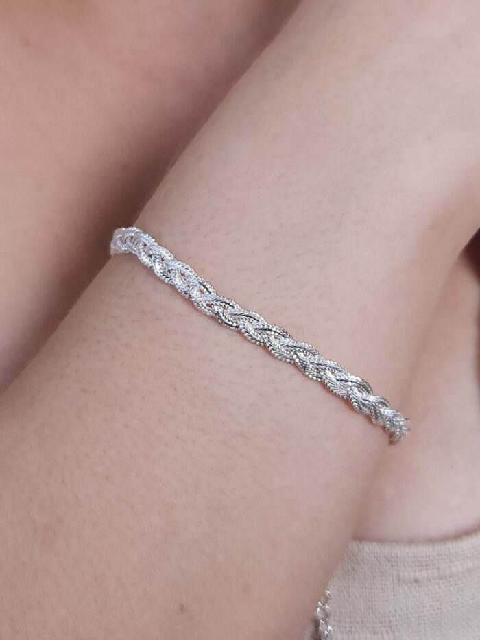 Pulseira detalhe trançado