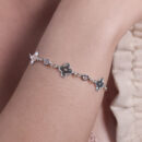 Pulseira com trevos chapeado e ponto de luz