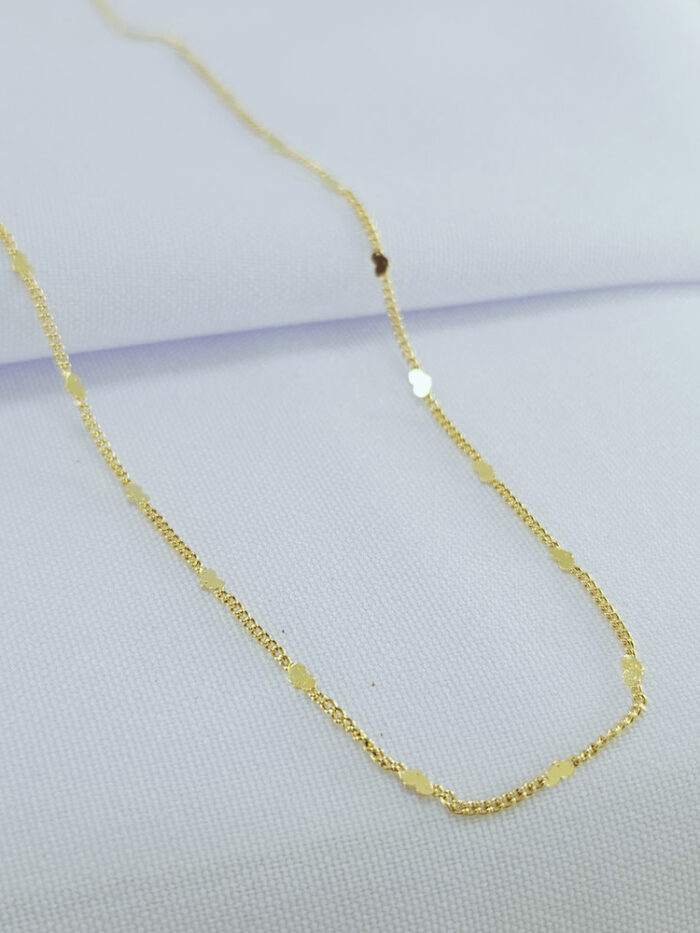 Gargantilha choker com coração