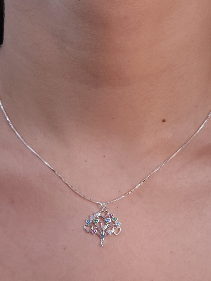 Gargantilha árvore da vida com corações cravejado colorido