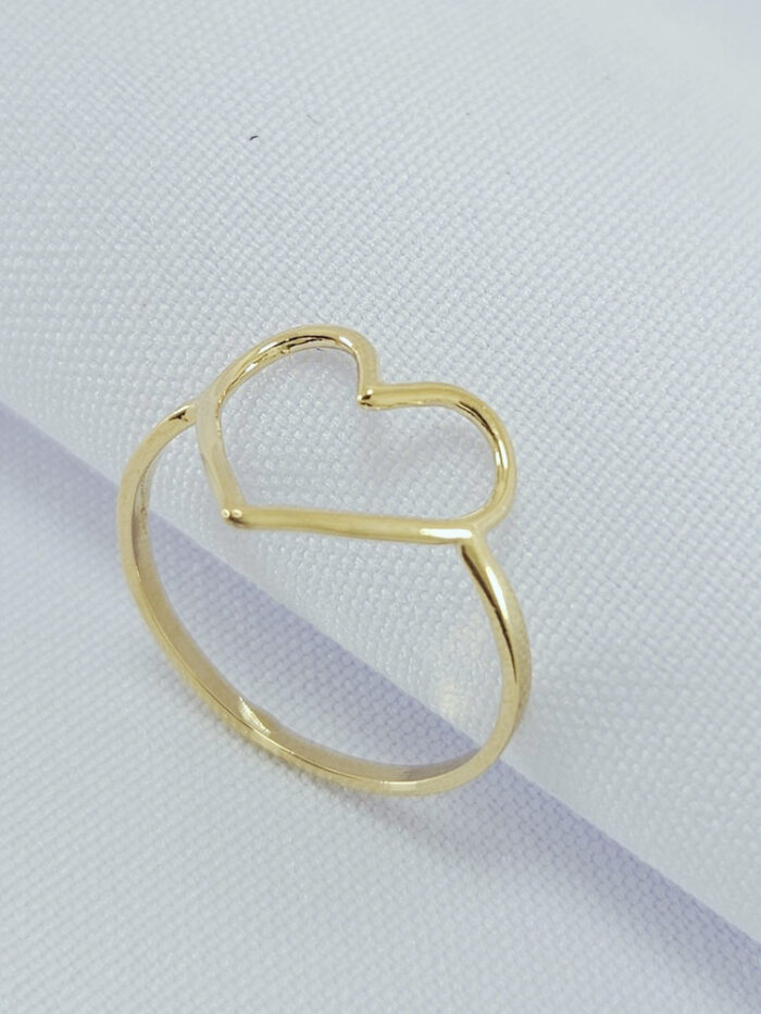 Anel coração vazado fio liso