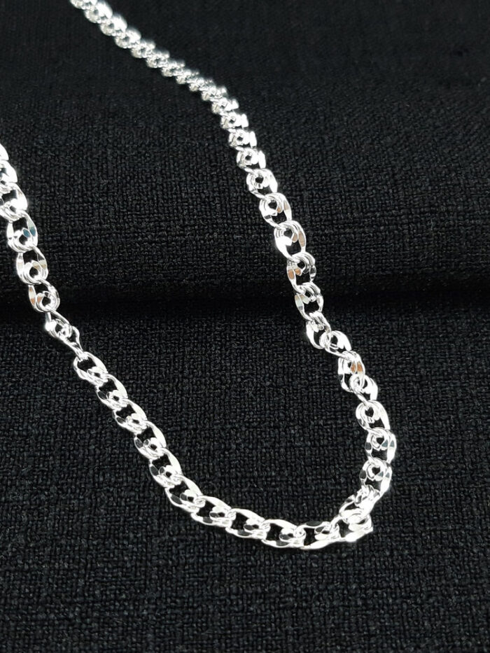 Gargantilha choker elos duplos