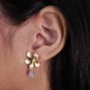 Brinco flor detalhado pêndulo gota