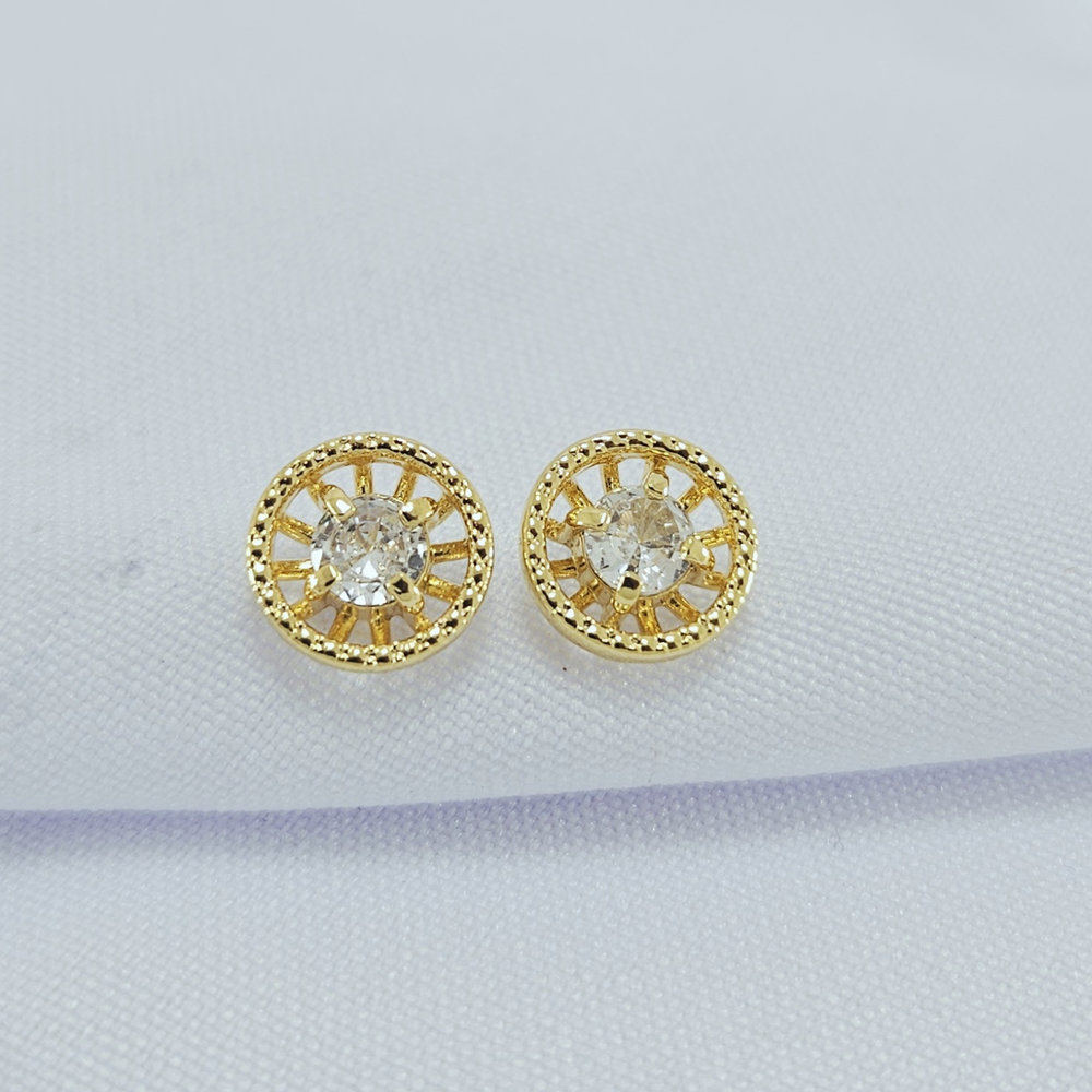 Brinco circulo vazado com ponto de luz