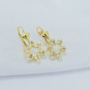 Brinco gancho flor pedra navete