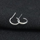 Brinco argolinha lisa