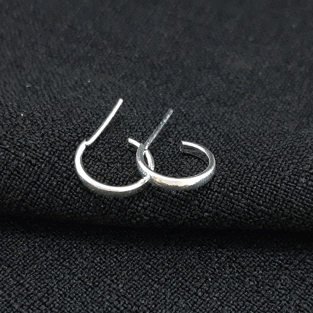 Brinco argolinha lisa