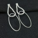 Brinco gota fio riviera e liso