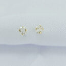 Brinco ponto de luz cristal quadrado