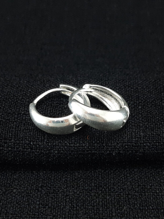 Argola base lisa fechada boleado