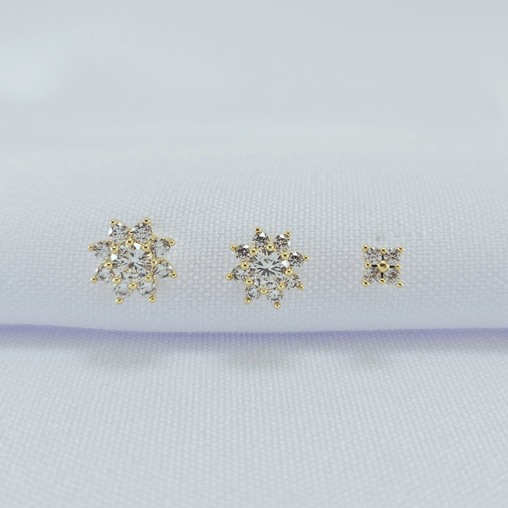 Trio de brincos flor cristal