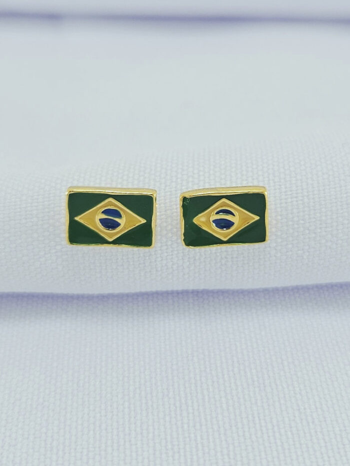Brinco bandeira do Brasil borda dourada