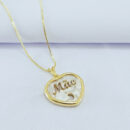 Gargantilha coração nome mãe detalhe pezinho