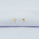 Brinco bolinha dourada ivo pita