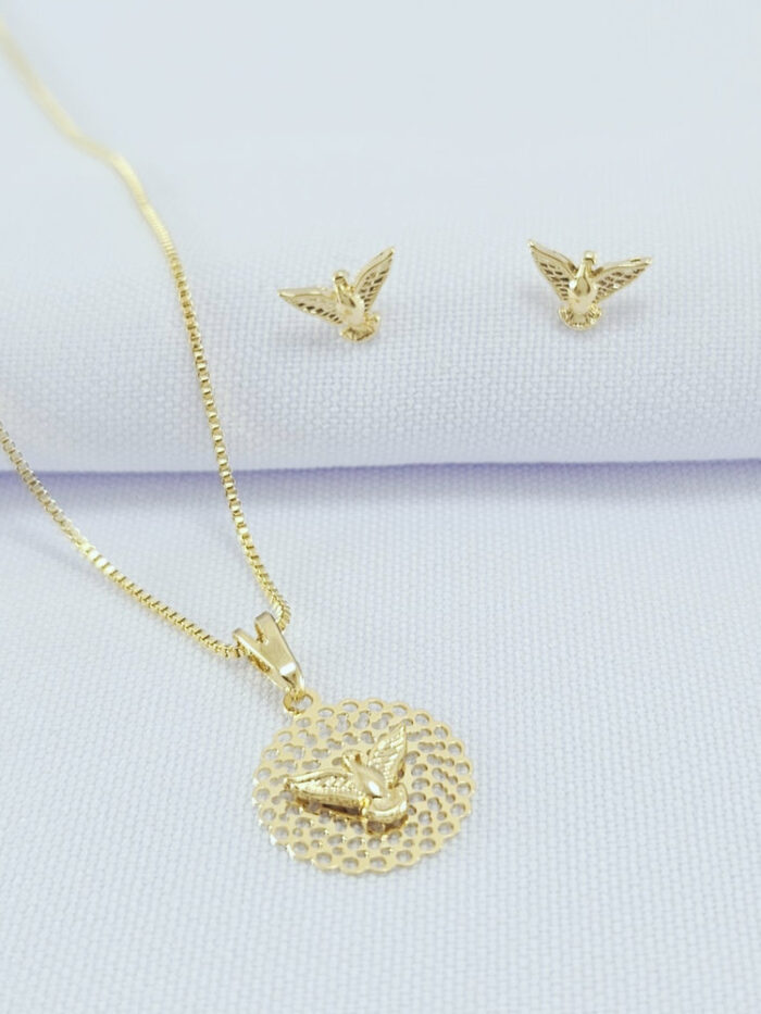 Conjunto divino espírito santo detalhe vazado