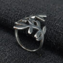 Anel ramos de folhas