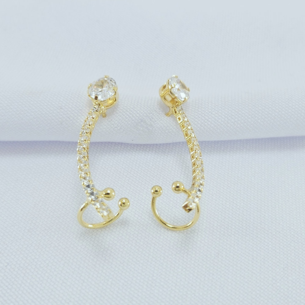 Brinco ear cuff cravejado detalhe cristal